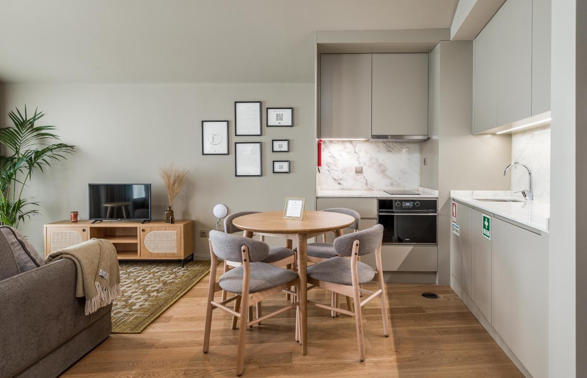 Legends House By Sweet Porto Aparthotel Phòng bức ảnh